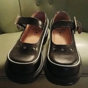 Vintage John Fluevog MaryJane's